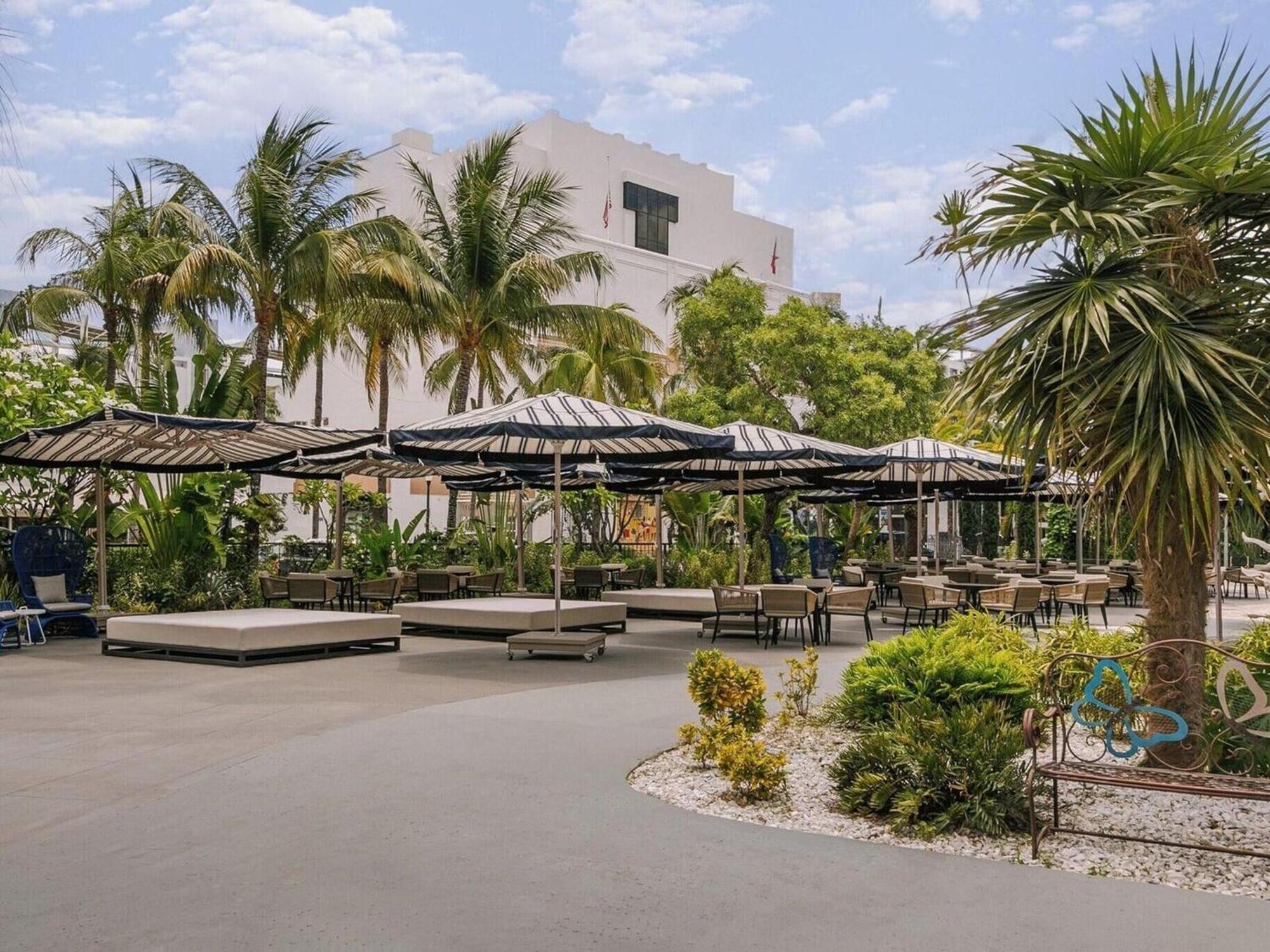 Kenmore Village Hotel, South Beach, Miami Beach